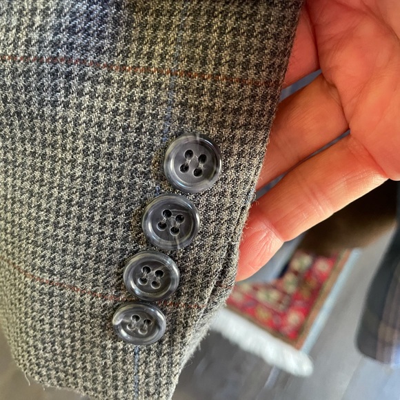 Brooks Brothers Blazer - Picture 7 of 8